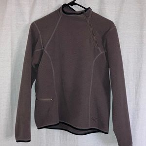 Arc’teryx Fleece Pullover Asymmetrical Zipper